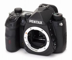 Флагманская зеркальная камера Pentax K формата APS-C может выйти позже, чем ожидалось
