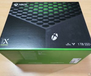 Xbox Series X уже появилась в магазинах. Первое фото розничной упаковки
