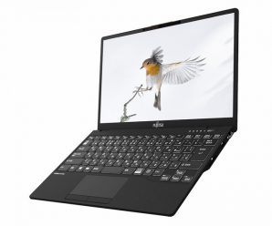 Самый легкий 13-дюймовый ноутбук в мире. Масса Fujitsu UH-X/E3 — всего 634 грамма