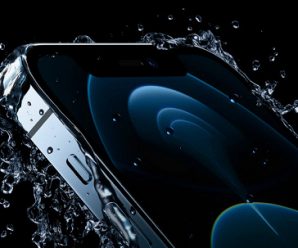 Новенький iPhone 12 Pro достают из коробки. Первое живое видео смартфона