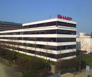 Sharp уходит с рынка панелей OLED для смартфонов