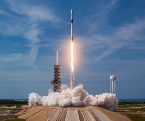SpaceX празднует победу: ракета Falcon 9 вывела на орбиту спутники Starlink и вернулась на Землю